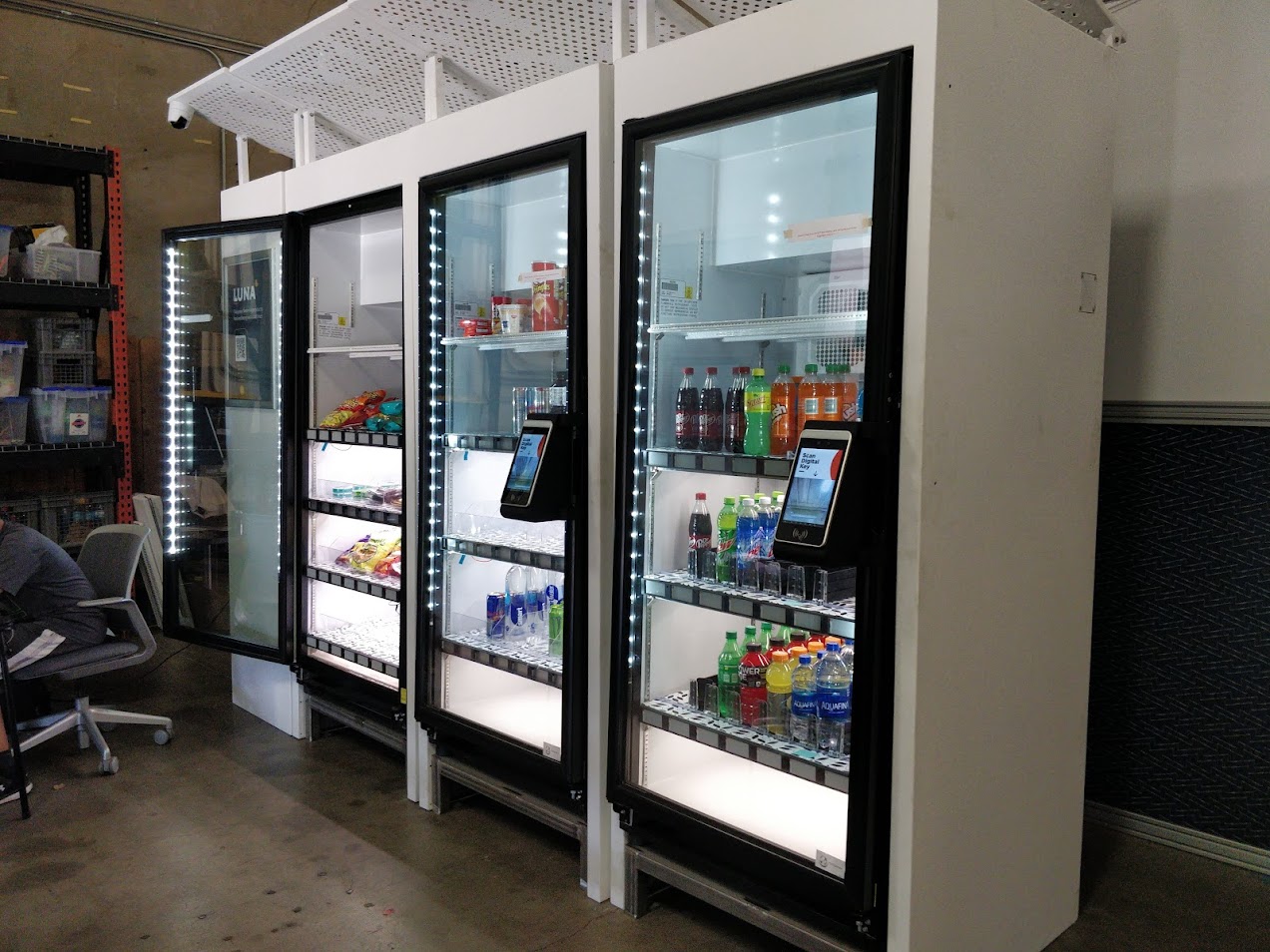 Satellite Store View